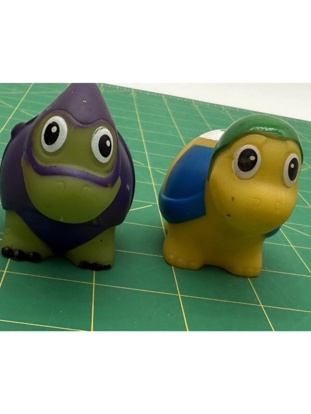 Rubber Turtle Toy 3”x 1.25”x2.25”  Lot Of 2